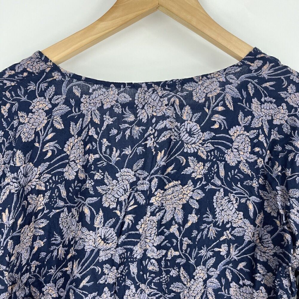 Lucky Brand Top Size Small Womens Navy Peasant Floral Print V Neck Smocked Boho - Picture 7 of 10